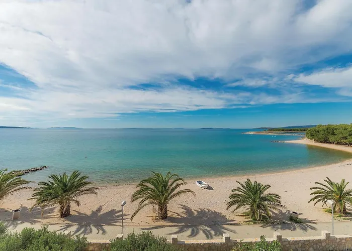 2 Bedroom Gorgeous In