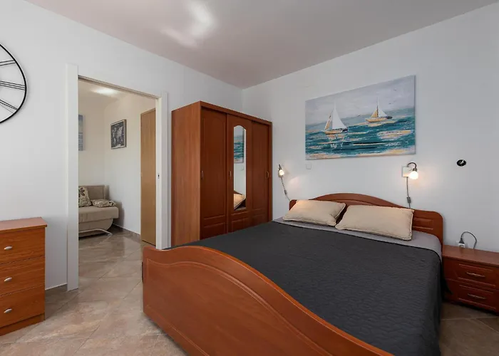 Appartement 2 Bedroom Gorgeous In *