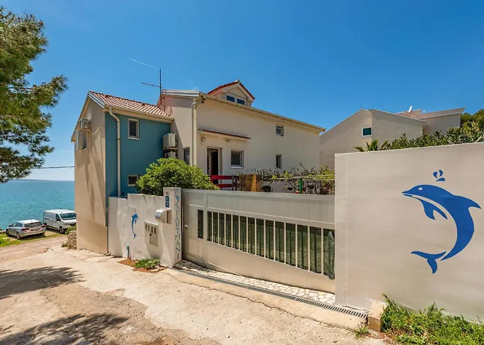 2 Bedroom Gorgeous In