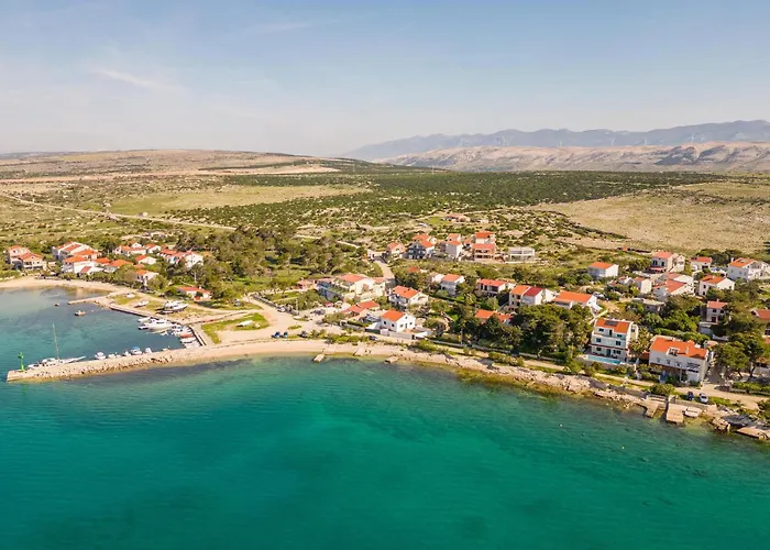 2 Bedroom Gorgeous In Appartement Košljun